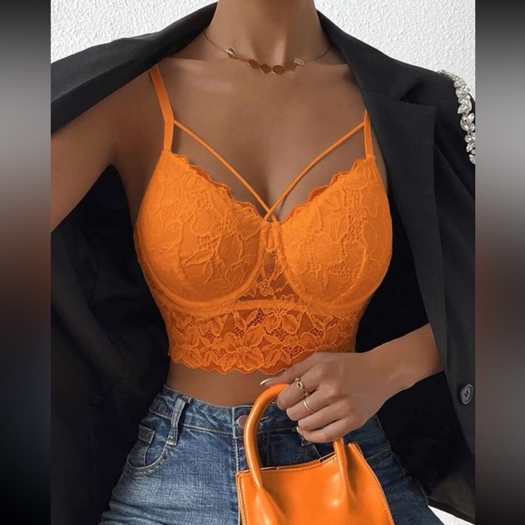 Sexy white lace bustier cami bralette crop top - Picture 12 of 16